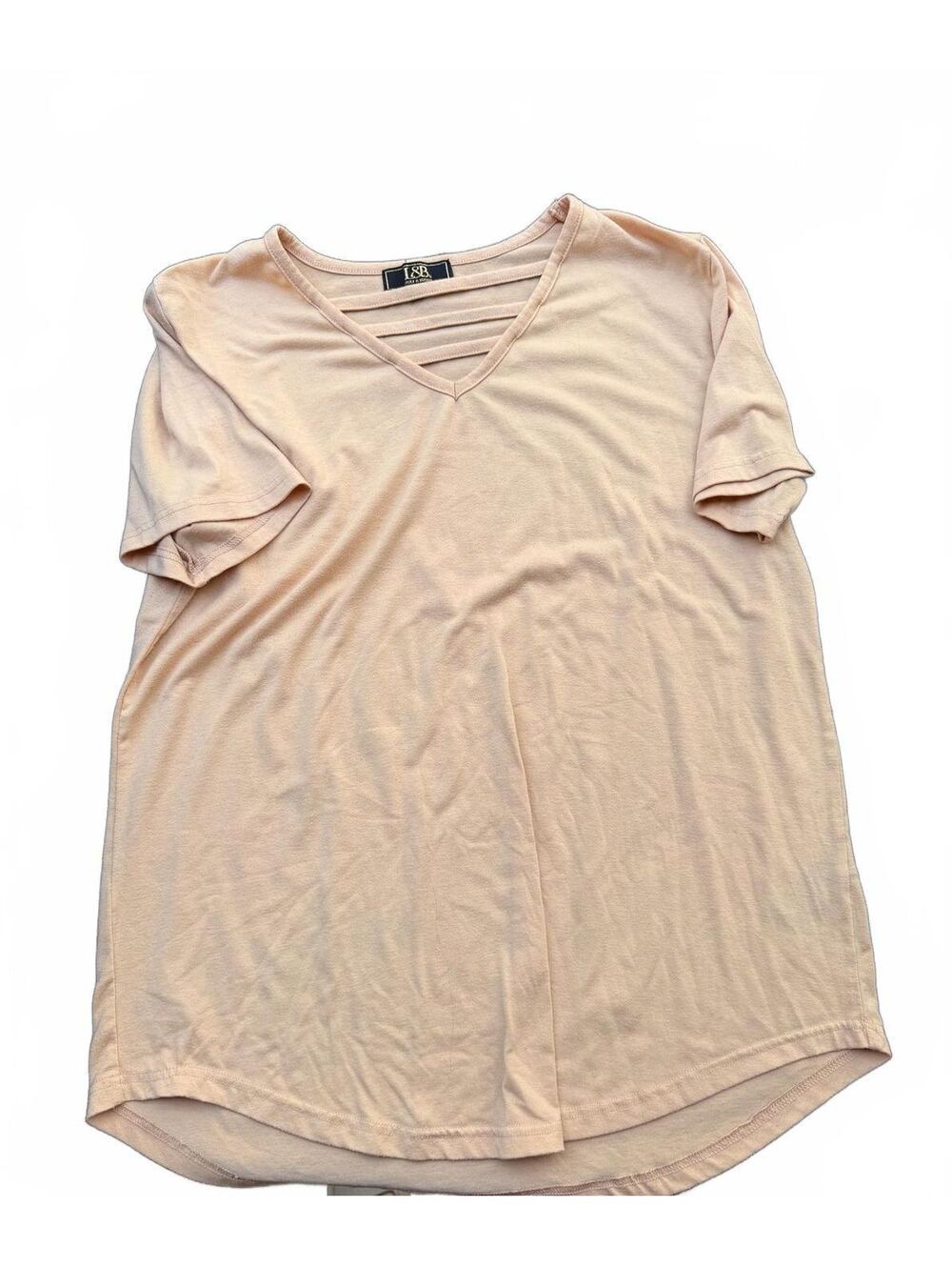 L&B beige V-neck short sleeve top
